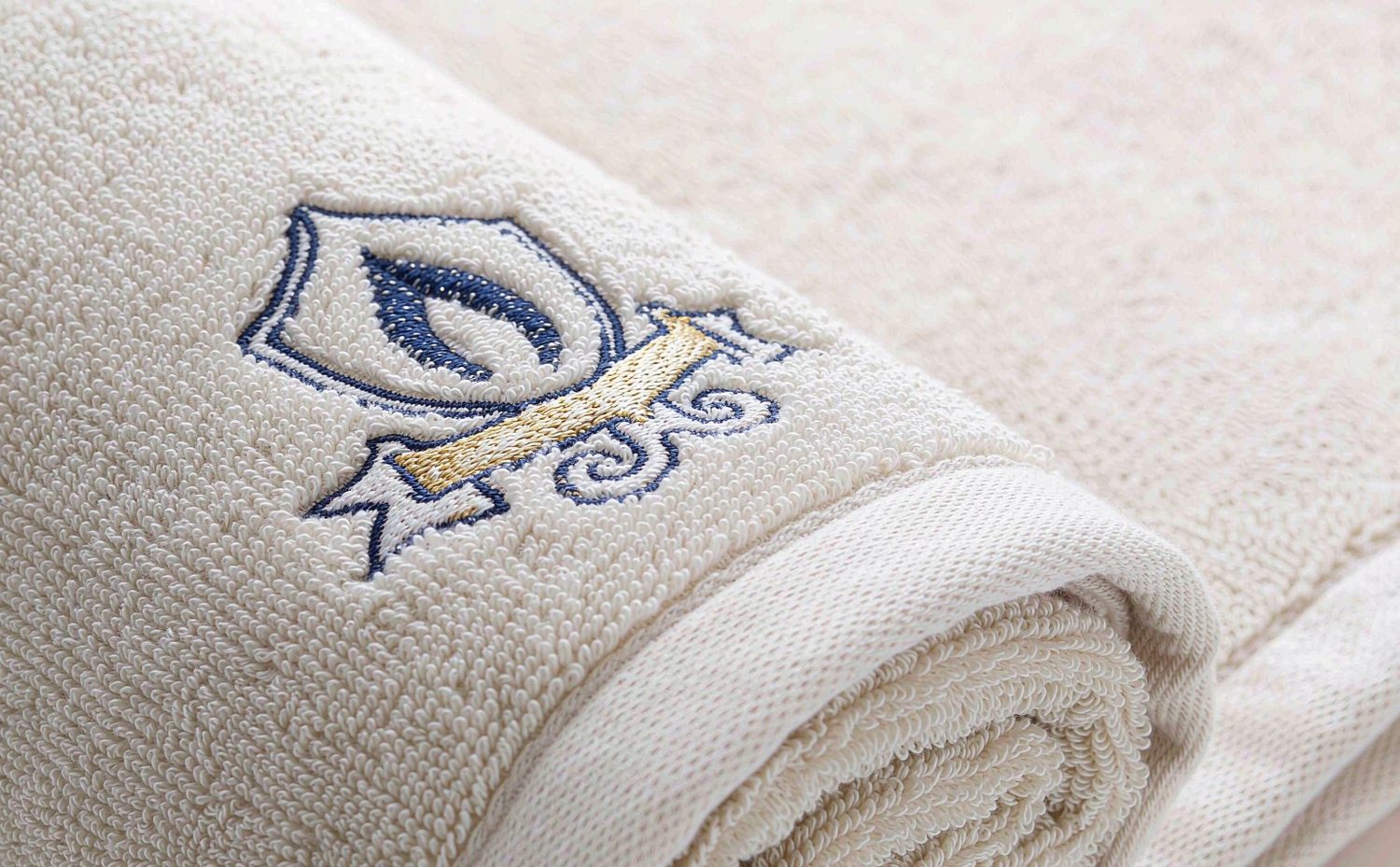 Custom & Logo Towels